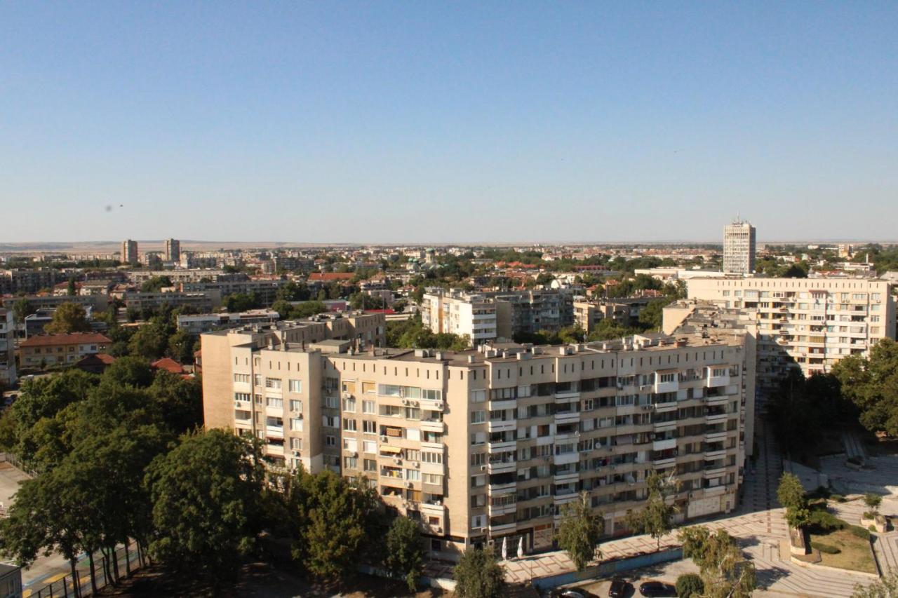 Rovno Hotel Vidin Exterior photo